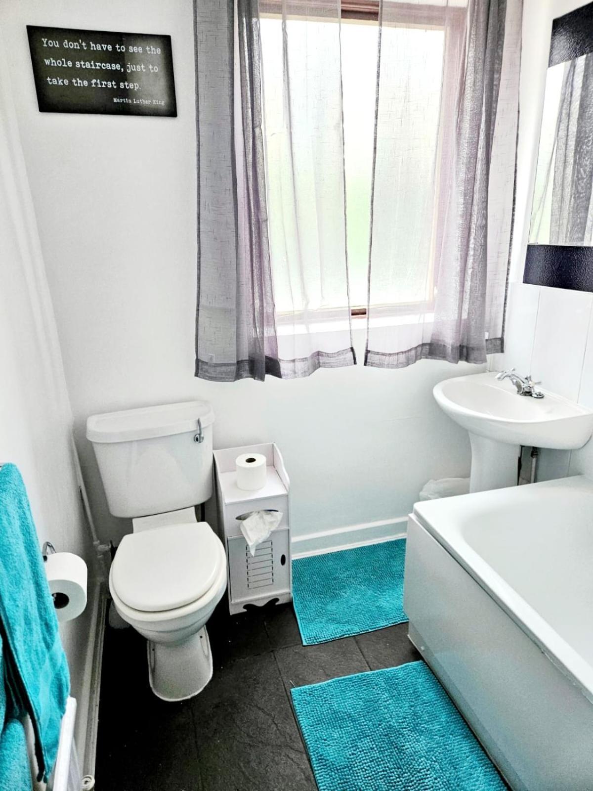 Cosy Room Stay 4 Sutton  Exterior photo