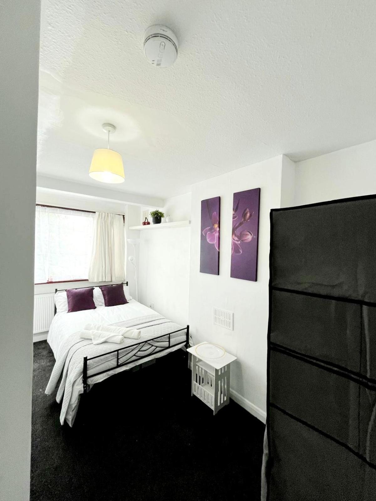 Cosy Room Stay 4 Sutton  Exterior photo